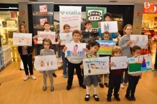 Foto 4 - Onda Cero Salamanca entrega los premios XIII Concurso de Dibujo Infantil