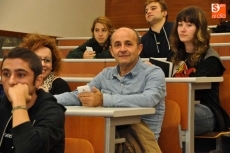 Foto 4 - El ciclo de poes&iacute;a &lsquo;Intersecciones&rsquo; contin&uacute;a con Francisco Jos&eacute; Mart&iacute;nez