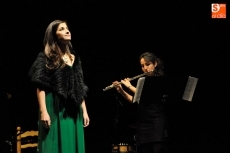 Foto 3 - Los médicos muestran su versión artística en su velada musical de lírica, jazz y flamenco