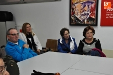 Foto 5 - Mayores y jóvenes del PSOE, juntos en las VIII Jornadas Intergeneracionales 