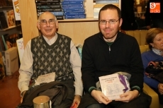 Foto 6 - Xurxo Sierra Veloso presenta su libro 'Hombres de chándal y sillones Escay’ 