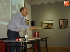 Foto 5 - La física mágica vuelve de la mano del profesor de la Usal Santiago Velasco