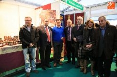 Foto 4 - Aldeatejada sabe a miel en una feria que se consolida como referencia del sector