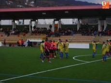 Foto 5 - Derrota del B&eacute;jar Industrial por la m&iacute;nima frente al Universidad de Valladolid