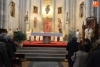 Foto 2 - Numerosos fieles asisten a la Misa Estacional por la Natividad del Señor