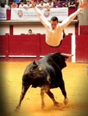 Foto 3 - Las aportaciones de la asociación taurina ahorran a las arcas municipales más de 8.000 euros