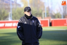 Foto 6 - El Santa Marta se mantiene firme y gana el derbi (3-0)