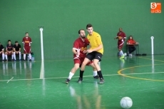 Foto 3 - El III Senior cae en el derby provincial frente al FS San José