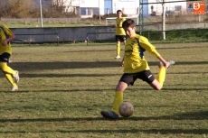 Foto 3 - Los cadetes de Alba de Tormes saben sufrir y remontar (2-1)