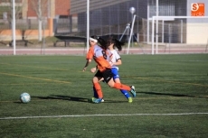 Foto 6 - El Carbajosa toma aire empatando en casa ante el Santa Ana (1-1)