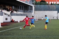 Foto 3 - El Navega se estrella ante las dificultades