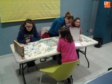 Foto 5 - Treinta parejas compiten en el VII Concurso de Puzles Intergeneracional