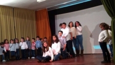 Foto 4 - El Colegio de La Encarnación da la bienvenida a la Navidad con su tradicional festival escolar 