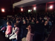 Foto 4 - Las actuaciones de las alumnas de la Escuela Municipal de Danza arrancan los vítores del público