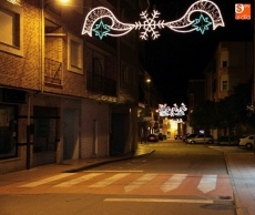 Foto 4 - Más de treinta empresas salvan la iluminación navideña 
