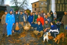 Foto 5 - Vecinos y visitantes disfrutan de la primera Matanza Tradicional 
