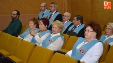 Foto 5 - El Programa Interuniversitario de la Experiencia de la Universidad celebra la Navidad