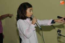 Foto 6 - Los alumnos del CEIP Manuel Moreno Blanco dan la bienvenida a la Navidad