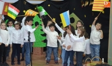Foto 3 - Los niños de San Francisco adoran al Niño Jesús por Comunidades Autónomas