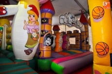 Foto 5 - Dinamizar el comercio y facilitar las compras, objetivos de la ludoteca infantil de Los Bandos