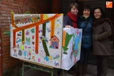 Máquina de la solidaridad en el IES Fray Diego Tadeo | Foto @kisanghani