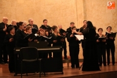 Foto 3 - Los villancicos de 'Arte Música' y 'Cantate Iubilo' cierran el ciclo de Navidad Polifónica