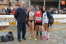 Foto 3 - Carlos Gallego y Laura Fontanillo se llevan el turrón en Linares de Riofrío 