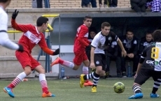 Foto 6 - El equipo juvenil de Unionistas imita a los mayores con el pleno de triunfos