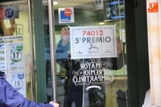 Foto 6 - 'La Mariseca' vende parte del Quinto Premio de la Lotería de Navidad