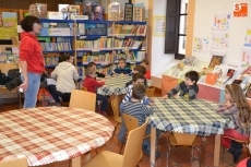 Navidades en la Biblio | Foto @kisanghani