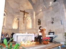 Foto 4 - Poetas y músicos salmantinos recitan a la Navidad 