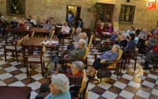 Foto 4 - La Banda de Música anima la Nochebuena en varias residencias del centro