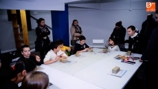 Foto 5 - Los niños aprender a tallar piedra con El Jardín de las Delicias