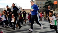 Foto 5 - Jos&eacute; Manuel L&oacute;pez y Andrea Ja&eacute;n son los primeros en la carrera de los m&aacute;s peque&ntilde;os