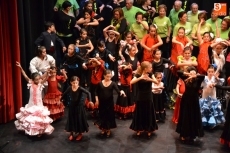 Foto 4 - Derroche de arte sobre las tablas del Teatro Nuevo para ayudar a Laura