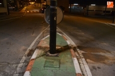 Foto 4 - Se empotra con su turismo contra una farola y lo deja abandonado