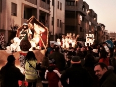 Foto 3 - El espíritu mágico de la noche de Reyes recorre Carbajosa de la Sagrada