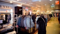 Foto 6 - El Corte Inglés abre las puertas en su primer día de rebajas con descuentos de hasta el 50% 