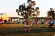 Foto 6 - Tres importantes puntos para el Helmántico ante el líder