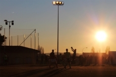 Foto 4 - Tres importantes puntos para el Helmántico ante el líder