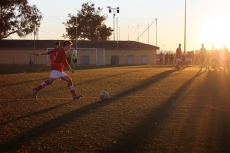 Foto 3 - Tres importantes puntos para el Helmántico ante el líder