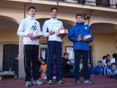 Foto 4 - Alejandro González e Isabel Almaraz se imponen en el Cross de Reyes de La Fuente de San Esteban
