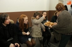 Foto 6 - El frío no resta en Yecla la devoción de vecinos y cofrades a San Sebastián