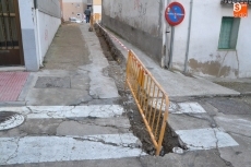 Foto 6 - El Colegio Miróbriga cambia de lugar de entrada por la renovación de aceras