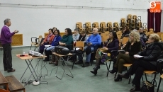 Foto 5 - Los asistentes al taller Sanación Consciente aprenden a mejorar su bienestar