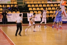 Foto 3 - Victoria de oficio de Aquimisa Laboratorios en un partido feo frente a Estudiantes Lugo (53-49)