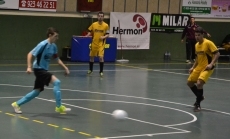 Foto 4 - El intento de reacción final del III Senior en el derby frente al Alhambra no es suficiente