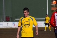 Foto 6 - Pizarrales se lleva los tres puntos de la Dehesa 