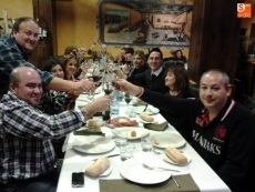 Foto 3 - Comida de confraternidad del Motoclub Pata Negra