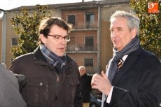 Foto 3 - El Ayuntamiento presenta siete nuevos autobuses urbanos con una inversión de 1,5 millones de euros